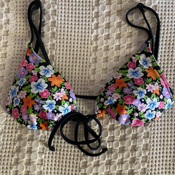 Pacsun Front Tie Hibiscus Print Bikini Top - Picture 1 of 2